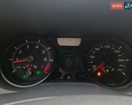 Бежевый Рено Меган, объемом двигателя 1.6 л и пробегом 234 тыс. км за 4750 $, фото 21 на Automoto.ua