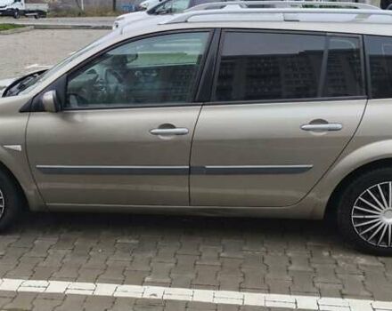 Бежевый Рено Меган, объемом двигателя 1.5 л и пробегом 311 тыс. км за 5800 $, фото 6 на Automoto.ua