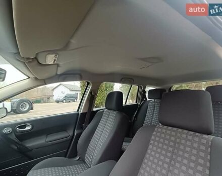 Бежевый Рено Меган, объемом двигателя 1.6 л и пробегом 234 тыс. км за 4750 $, фото 14 на Automoto.ua