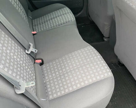 Бежевый Рено Меган, объемом двигателя 1.6 л и пробегом 230 тыс. км за 5650 $, фото 15 на Automoto.ua