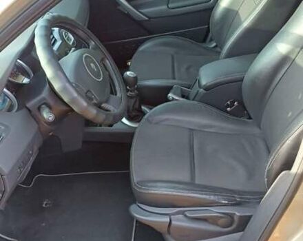 Бежевый Рено Меган, объемом двигателя 1.5 л и пробегом 290 тыс. км за 5600 $, фото 11 на Automoto.ua