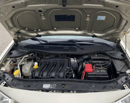 Бежевый Рено Меган, объемом двигателя 1.6 л и пробегом 230 тыс. км за 5650 $, фото 17 на Automoto.ua