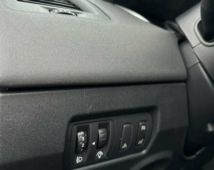 Бежевий Рено Меган, об'ємом двигуна 1.6 л та пробігом 210 тис. км за 6200 $, фото 13 на Automoto.ua