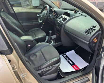 Бежевый Рено Меган, объемом двигателя 1.5 л и пробегом 290 тыс. км за 5890 $, фото 15 на Automoto.ua