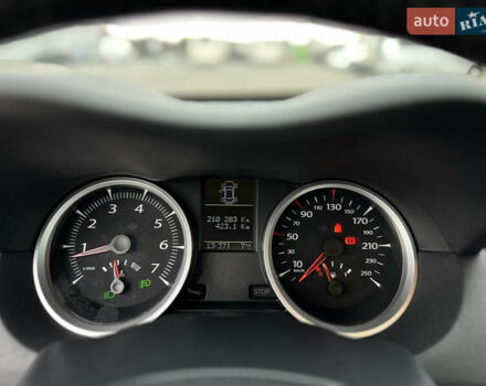 Бежевий Рено Меган, об'ємом двигуна 1.6 л та пробігом 210 тис. км за 6200 $, фото 17 на Automoto.ua