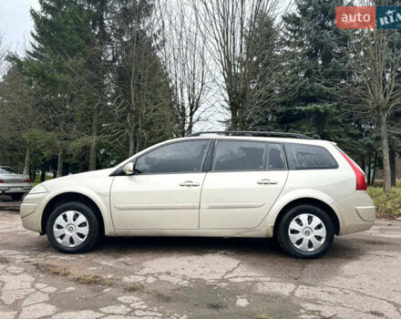 Бежевый Рено Меган, объемом двигателя 1.6 л и пробегом 248 тыс. км за 4599 $, фото 7 на Automoto.ua