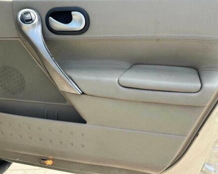 Бежевый Рено Меган, объемом двигателя 1.9 л и пробегом 295 тыс. км за 3990 $, фото 18 на Automoto.ua