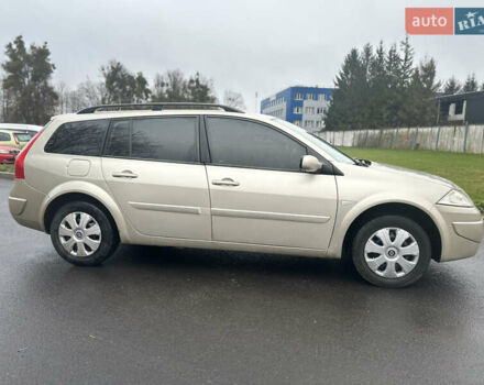 Бежевый Рено Меган, объемом двигателя 1.6 л и пробегом 248 тыс. км за 4699 $, фото 3 на Automoto.ua