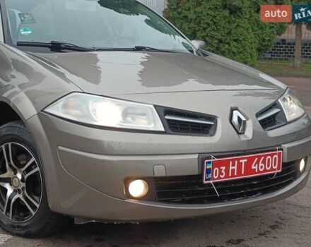 Бежевый Рено Меган, объемом двигателя 1.6 л и пробегом 234 тыс. км за 4750 $, фото 2 на Automoto.ua