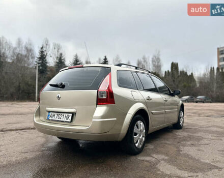 Бежевый Рено Меган, объемом двигателя 1.6 л и пробегом 248 тыс. км за 4599 $, фото 4 на Automoto.ua