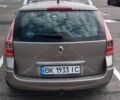 Бежевий Рено Меган, об'ємом двигуна 1.46 л та пробігом 367 тис. км за 5200 $, фото 5 на Automoto.ua