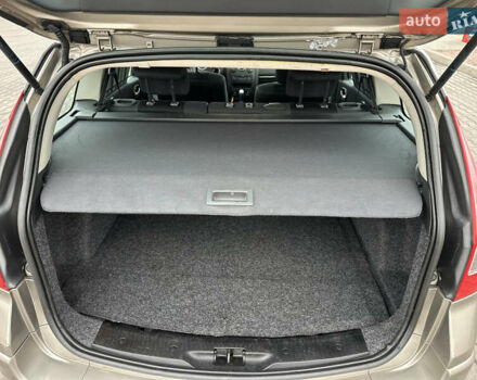 Бежевий Рено Меган, об'ємом двигуна 1.6 л та пробігом 210 тис. км за 6200 $, фото 23 на Automoto.ua