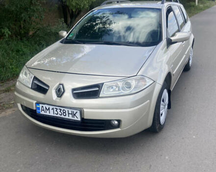 Рено Меган 2009 у Рівному на Automoto.ua Бежевий Рено Меган, об'ємом двигуна 1.6 л та пробігом 333 тис. км за 4650 $, фото 6 на Automoto.ua