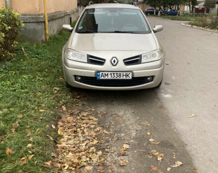 Рено Меган 2009 у Рівному на Automoto.ua Бежевий Рено Меган, об'ємом двигуна 1.6 л та пробігом 333 тис. км за 4650 $, фото 32 на Automoto.ua