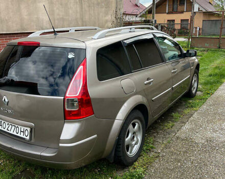 Бежевый Рено Меган, объемом двигателя 1.6 л и пробегом 333 тыс. км за 4100 $, фото 6 на Automoto.ua