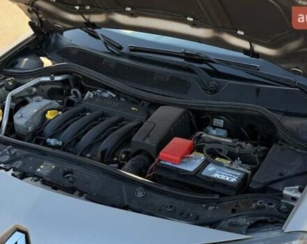 Бежевый Рено Меган, объемом двигателя 1.6 л и пробегом 209 тыс. км за 5650 $, фото 38 на Automoto.ua