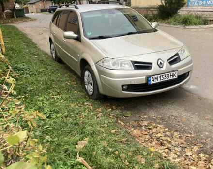 Рено Меган 2009 у Рівному на Automoto.ua Бежевий Рено Меган, об'ємом двигуна 1.6 л та пробігом 333 тис. км за 4650 $, фото 31 на Automoto.ua