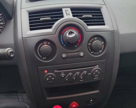 Бежевий Рено Меган, об'ємом двигуна 1.6 л та пробігом 191 тис. км за 6000 $, фото 49 на Automoto.ua