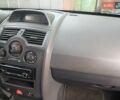 Бежевый Рено Меган, объемом двигателя 1.6 л и пробегом 227 тыс. км за 5900 $, фото 18 на Automoto.ua