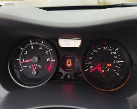 Бежевий Рено Меган, об'ємом двигуна 1.6 л та пробігом 191 тис. км за 6000 $, фото 50 на Automoto.ua