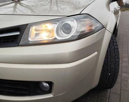 Бежевий Рено Меган, об'ємом двигуна 1.6 л та пробігом 191 тис. км за 6000 $, фото 12 на Automoto.ua