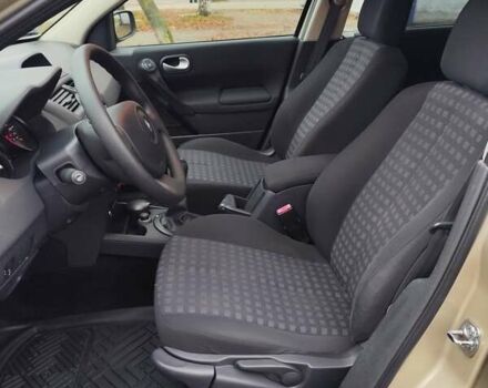 Бежевий Рено Меган, об'ємом двигуна 1.6 л та пробігом 191 тис. км за 6000 $, фото 25 на Automoto.ua