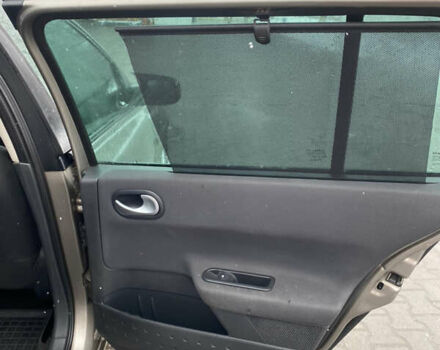 Бежевий Рено Меган, об'ємом двигуна 1.6 л та пробігом 299 тис. км за 4900 $, фото 21 на Automoto.ua