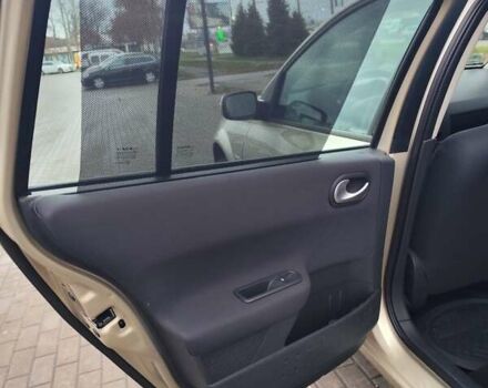 Бежевый Рено Меган, объемом двигателя 1.6 л и пробегом 191 тыс. км за 5900 $, фото 29 на Automoto.ua