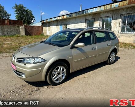 Бежевый Рено Меган, объемом двигателя 1.6 л и пробегом 192 тыс. км за 6500 $, фото 1 на Automoto.ua