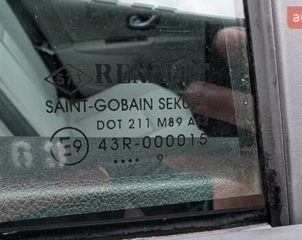 Рено Меган 2009 в Козовой на Automoto.ua Бежевый Рено Меган, объемом двигателя 1.46 л и пробегом 365 тыс. км за 5990 $, фото 23 на Automoto.ua