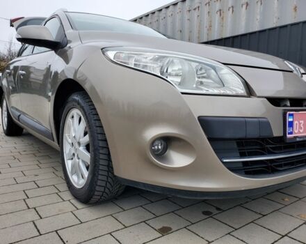 Бежевий Рено Меган, об'ємом двигуна 2 л та пробігом 175 тис. км за 6450 $, фото 4 на Automoto.ua