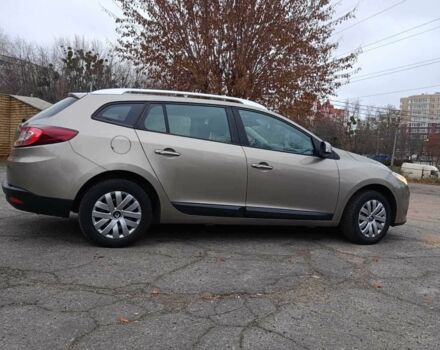 Бежевый Рено Меган, объемом двигателя 1.6 л и пробегом 173 тыс. км за 7499 $, фото 3 на Automoto.ua