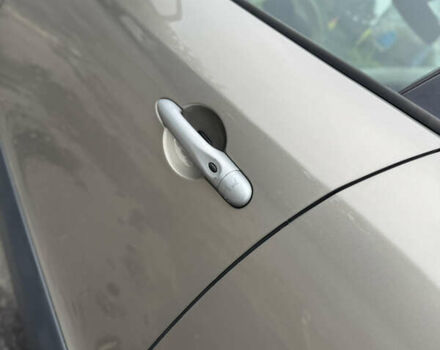 Бежевий Рено Меган, об'ємом двигуна 1.4 л та пробігом 212 тис. км за 6300 $, фото 16 на Automoto.ua