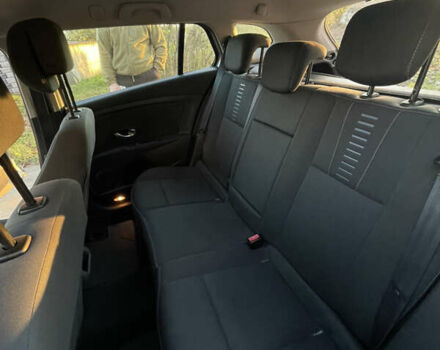 Рено Меган 2010 у Рівному на Automoto.ua Бежевий Рено Меган, об'ємом двигуна 1.46 л та пробігом 337 тис. км за 5900 $, фото 14 на Automoto.ua