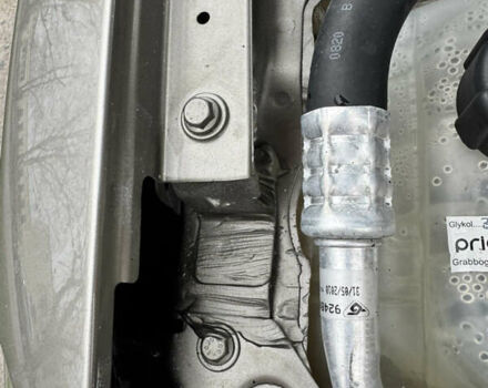 Бежевый Рено Меган, объемом двигателя 1.6 л и пробегом 194 тыс. км за 7399 $, фото 67 на Automoto.ua