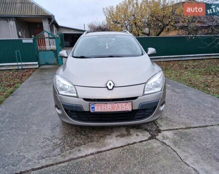 Бежевый Рено Меган, объемом двигателя 1.6 л и пробегом 258 тыс. км за 7349 $, фото 8 на Automoto.ua