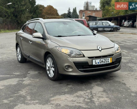 Бежевий Рено Меган, об'ємом двигуна 1.4 л та пробігом 212 тис. км за 6300 $, фото 2 на Automoto.ua