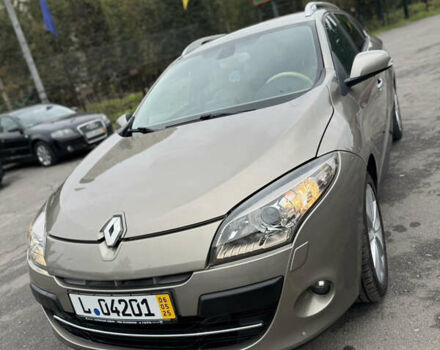 Бежевий Рено Меган, об'ємом двигуна 1.4 л та пробігом 212 тис. км за 6300 $, фото 10 на Automoto.ua