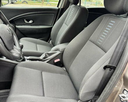 Бежевый Рено Меган, объемом двигателя 1.6 л и пробегом 194 тыс. км за 7399 $, фото 27 на Automoto.ua