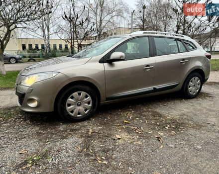 Бежевый Рено Меган, объемом двигателя 1.6 л и пробегом 194 тыс. км за 7399 $, фото 12 на Automoto.ua