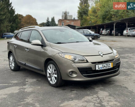 Бежевий Рено Меган, об'ємом двигуна 1.4 л та пробігом 212 тис. км за 6300 $, фото 3 на Automoto.ua