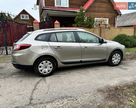 Бежевый Рено Меган, объемом двигателя 1.6 л и пробегом 194 тыс. км за 7399 $, фото 25 на Automoto.ua