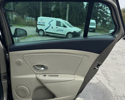 Бежевий Рено Меган, об'ємом двигуна 1.4 л та пробігом 212 тис. км за 6300 $, фото 24 на Automoto.ua