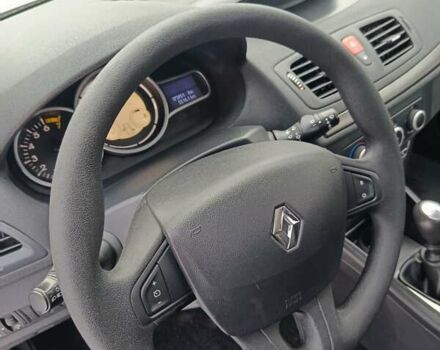 Бежевый Рено Меган, объемом двигателя 1.6 л и пробегом 173 тыс. км за 7499 $, фото 36 на Automoto.ua