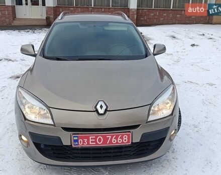 Бежевый Рено Меган, объемом двигателя 1.6 л и пробегом 173 тыс. км за 7499 $, фото 18 на Automoto.ua