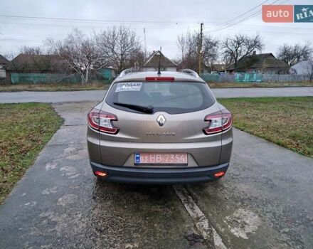 Бежевый Рено Меган, объемом двигателя 1.6 л и пробегом 258 тыс. км за 7349 $, фото 7 на Automoto.ua