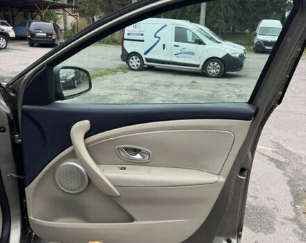 Бежевий Рено Меган, об'ємом двигуна 1.4 л та пробігом 212 тис. км за 6300 $, фото 27 на Automoto.ua
