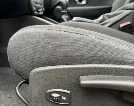 Бежевый Рено Меган, объемом двигателя 1.6 л и пробегом 194 тыс. км за 7399 $, фото 28 на Automoto.ua