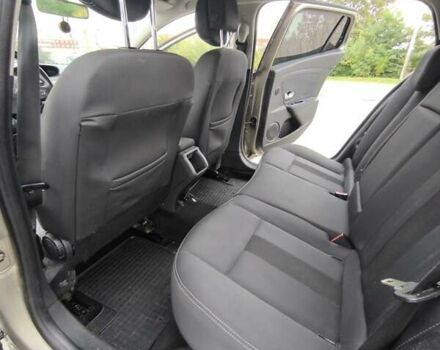 Бежевый Рено Меган, объемом двигателя 1.5 л и пробегом 247 тыс. км за 8500 $, фото 23 на Automoto.ua