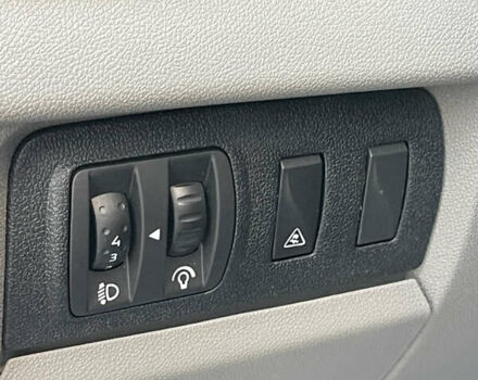 Бежевый Рено Меган, объемом двигателя 1.6 л и пробегом 106 тыс. км за 8499 $, фото 23 на Automoto.ua